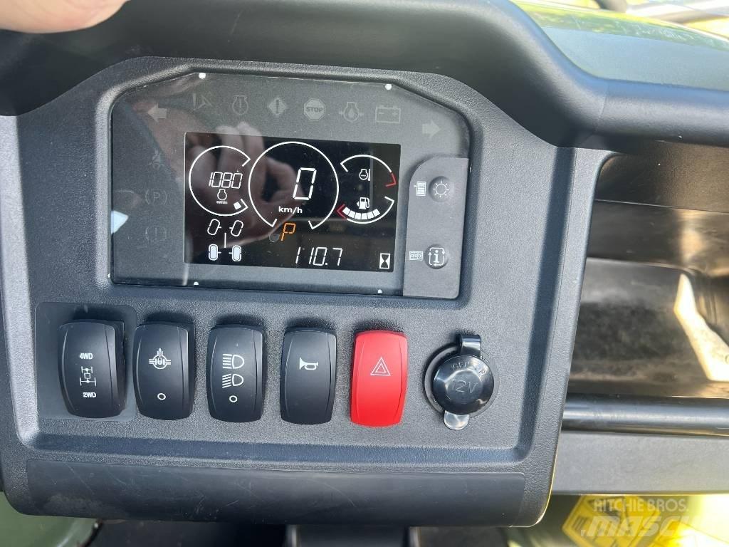 John Deere 855 Mini utilitaire