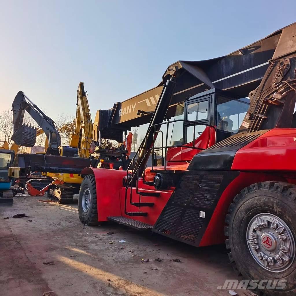 Sany SRSC 45 C30 Reachstackers