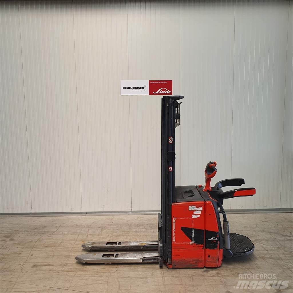 Linde L16AP Gerbeur accompagnant