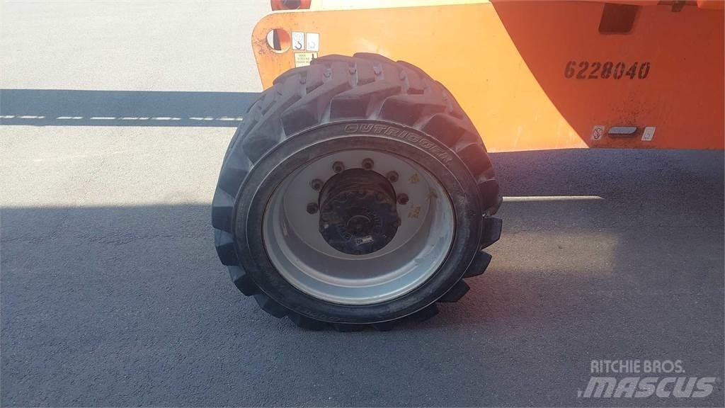 JLG 860SJ Nacelles télescopiques