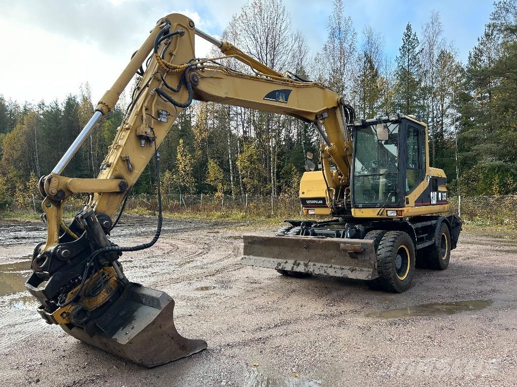 CAT M312 Chargeuse sur pneus