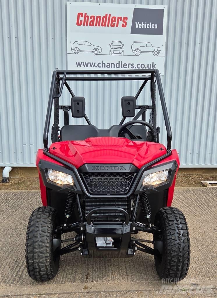 Honda PIONEER Quad
