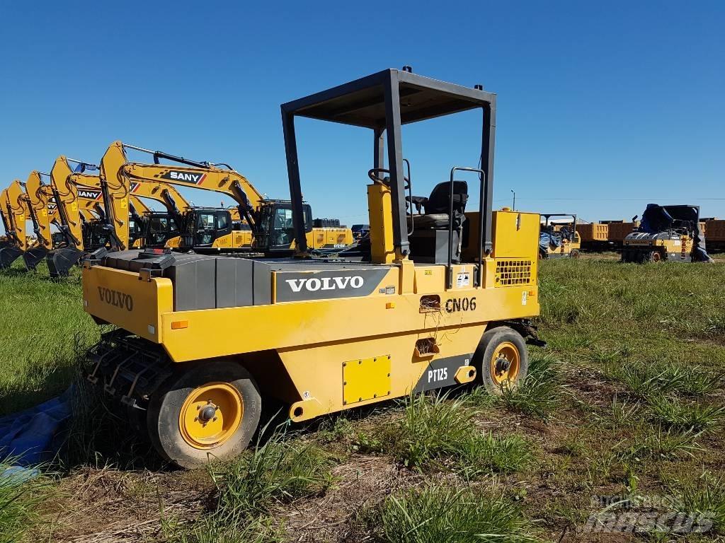 Volvo PT125 Rouleaux à pneumatiques