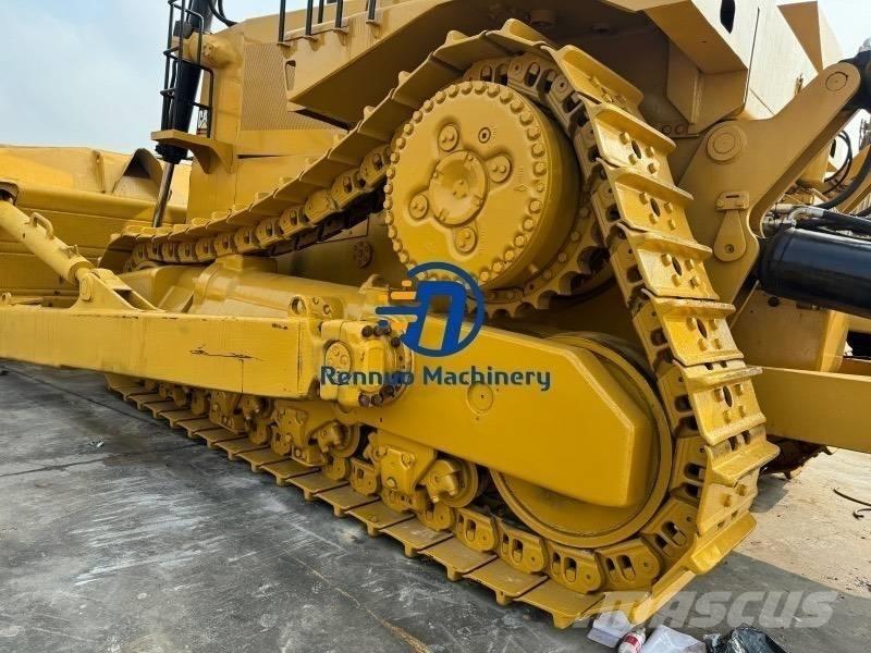 CAT D 10 R Bouteurs sur chenilles