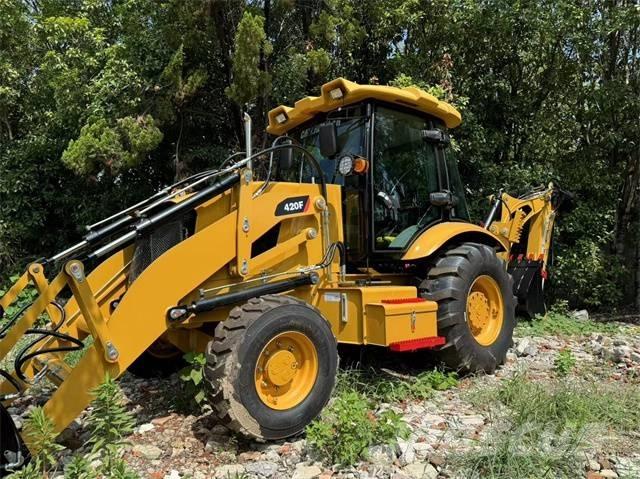 CAT 420 F Tractopelle