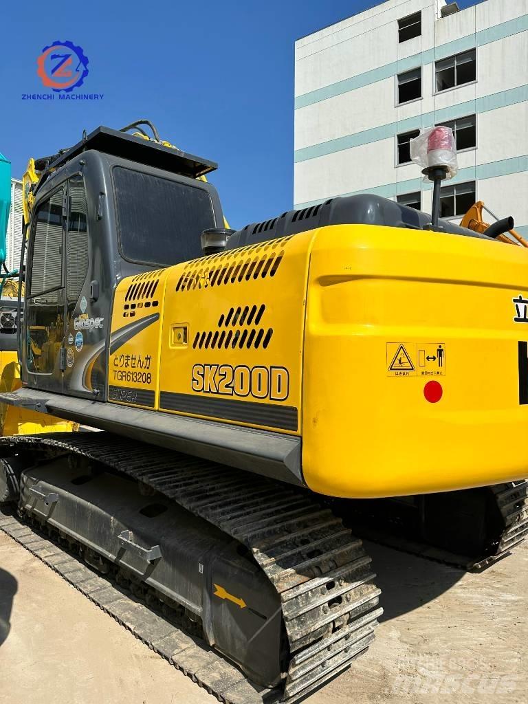 Kobelco SK 200 Pelle sur chenilles