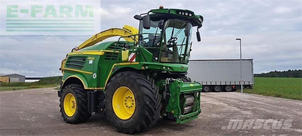 John Deere 8400 Ensileuse automotrice