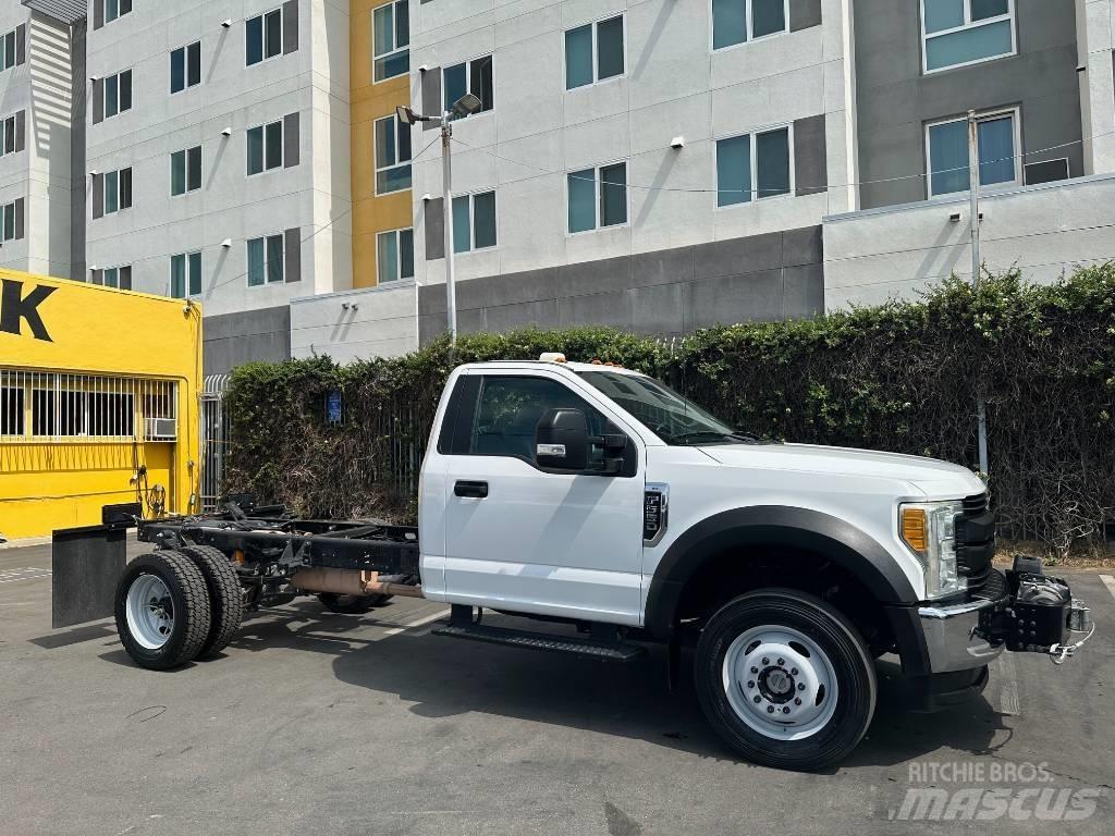 Ford F 550 Châssis cabine