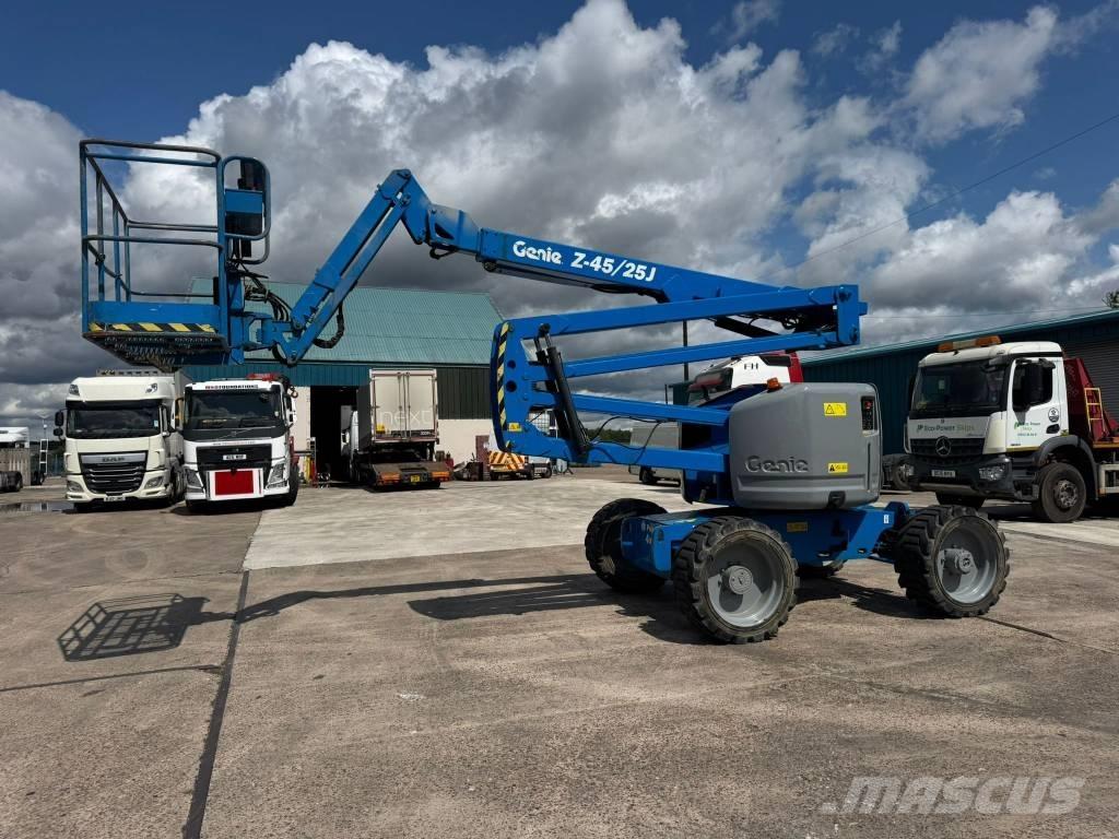 Genie Z 45/25 Nacelles articulées