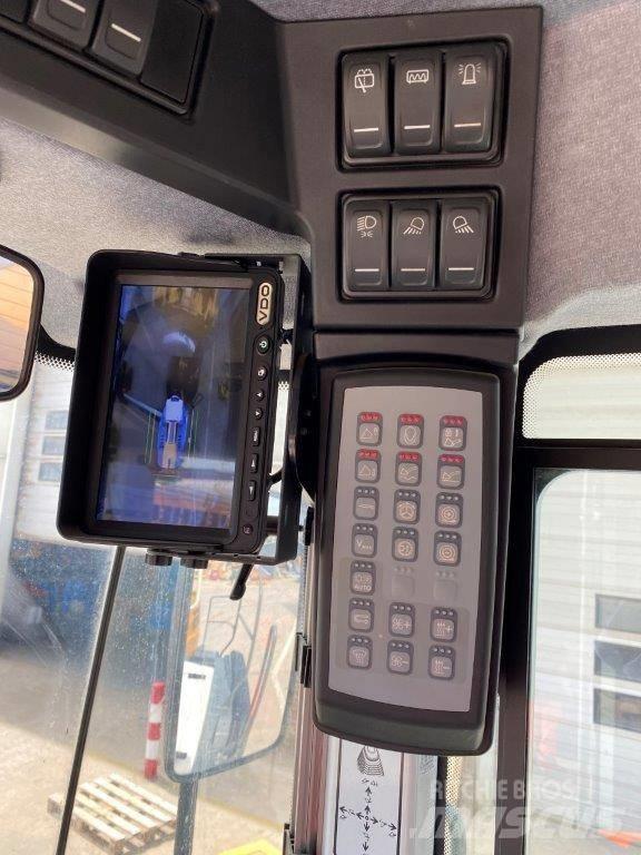 Liebherr L566XP Chargeuse sur pneus