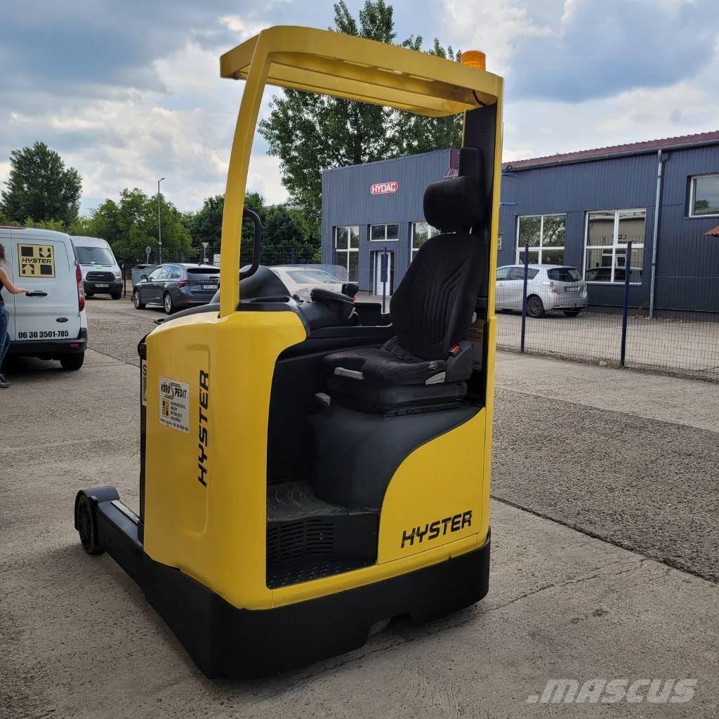 Hyster R 1.4 Chariot à mât rétractable