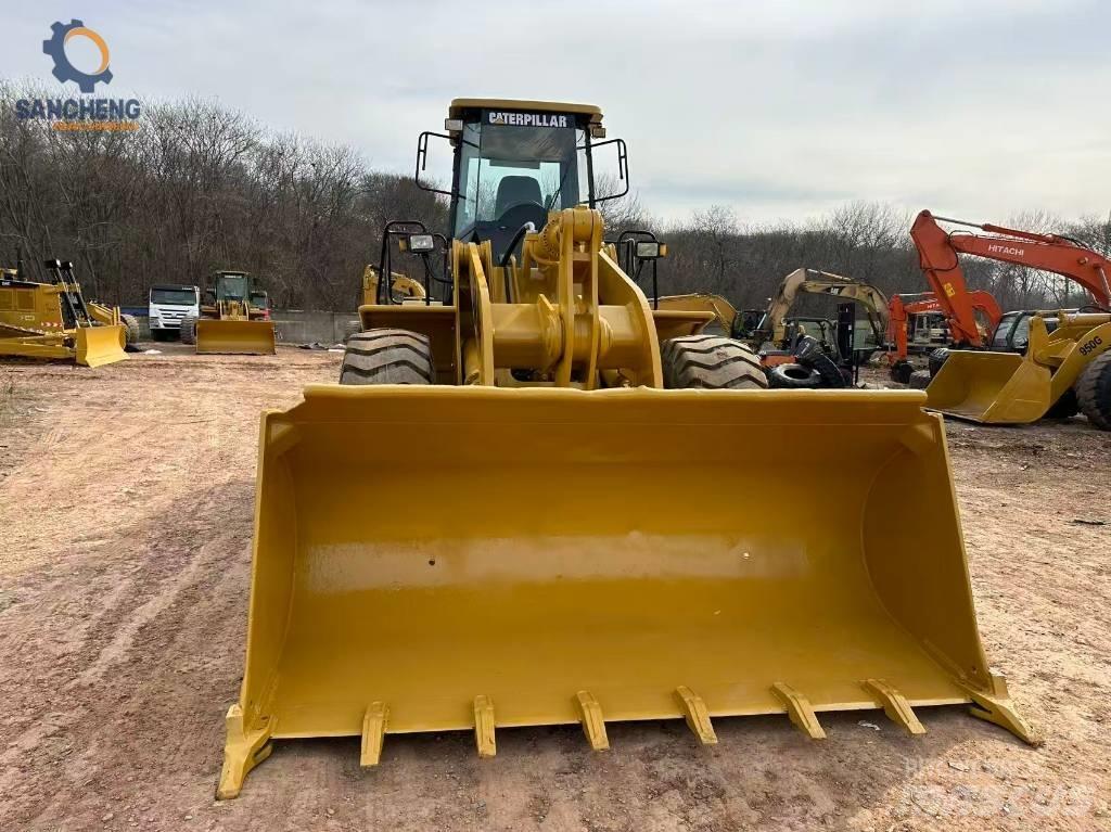 CAT 966 H Chargeuse sur pneus