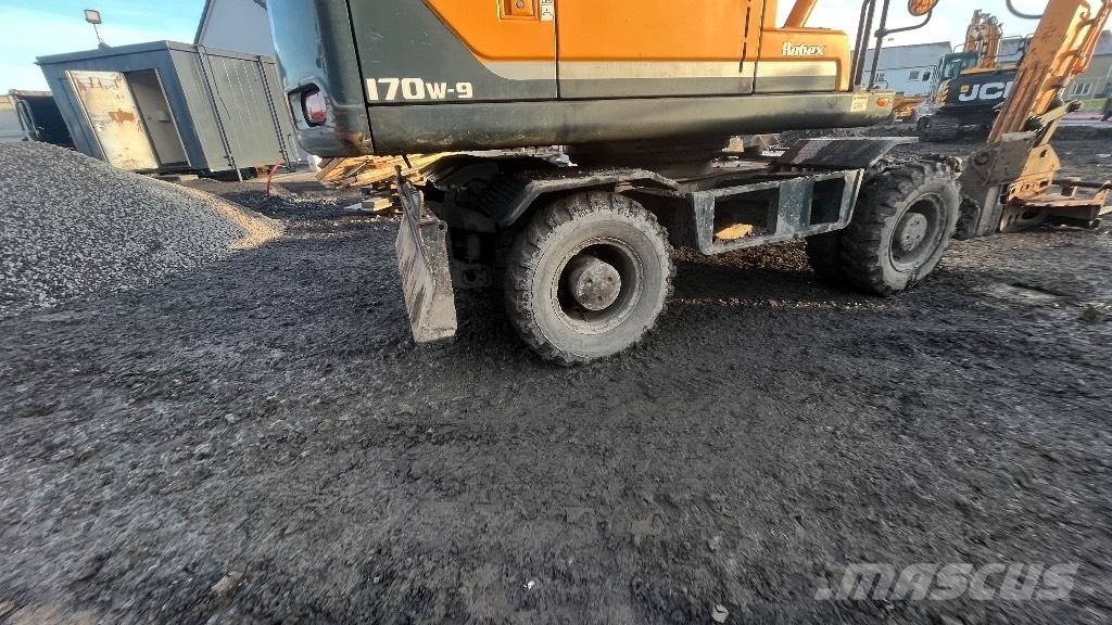Hyundai Robex 170w-9 Pelle sur pneus