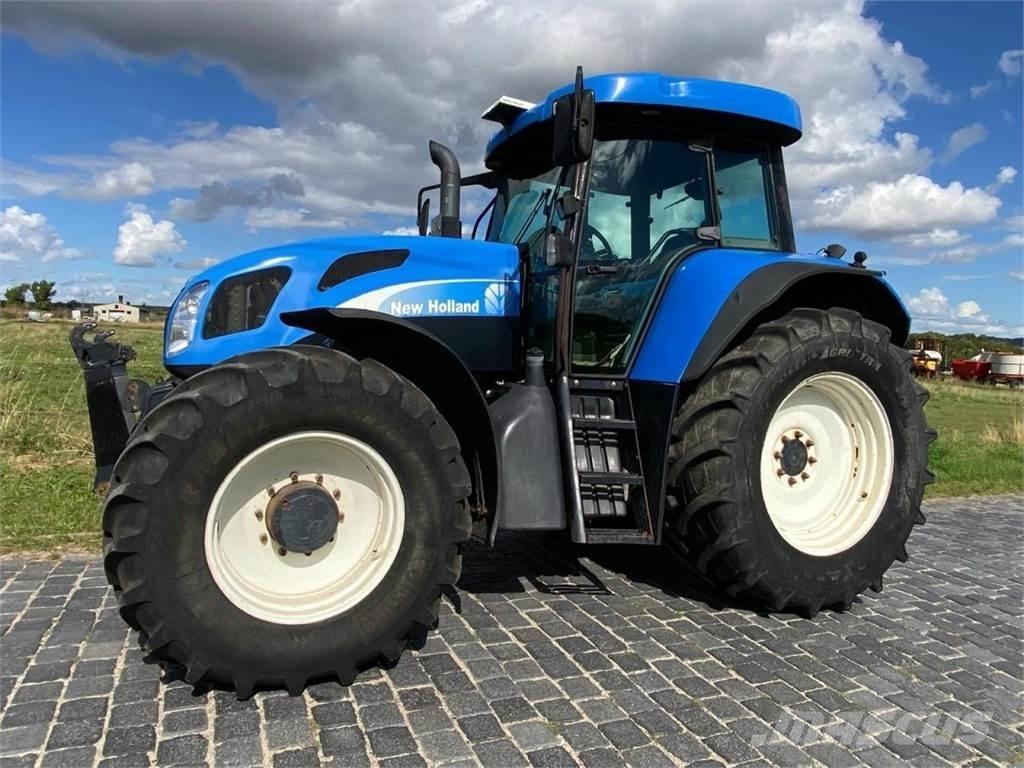 New Holland T 7055 Tracteur