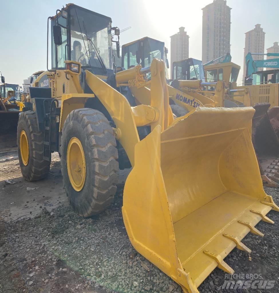 Komatsu WA 320-5 Chargeuse sur pneus