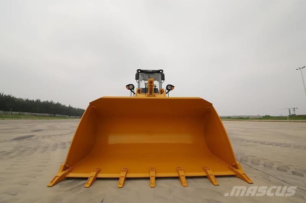 SEM 636F Chargeuse sur pneus