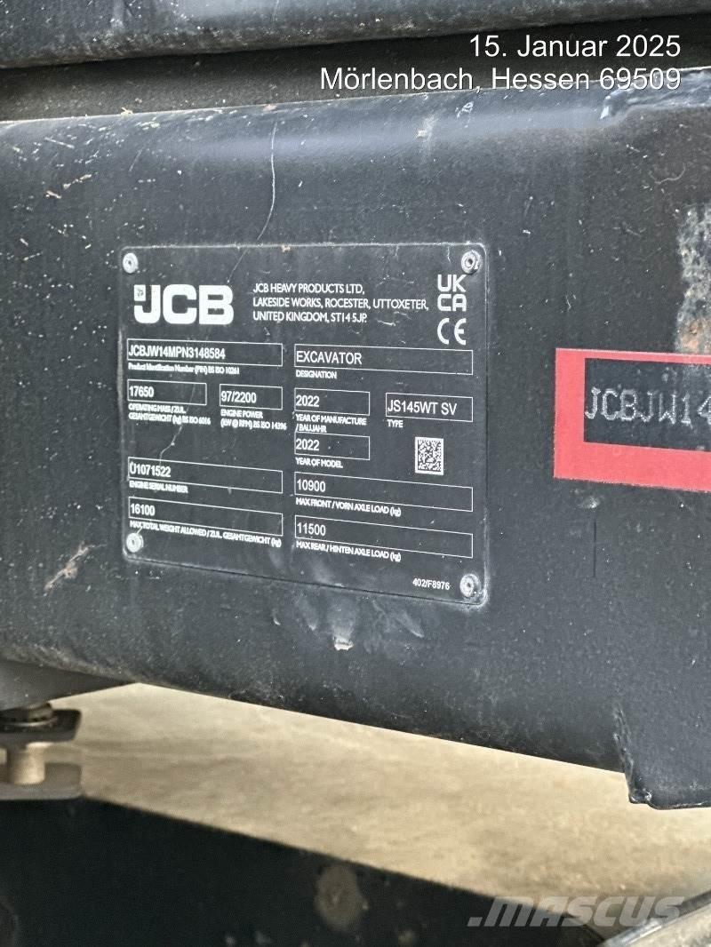 JCB JS145W PLUS Pelle sur pneus