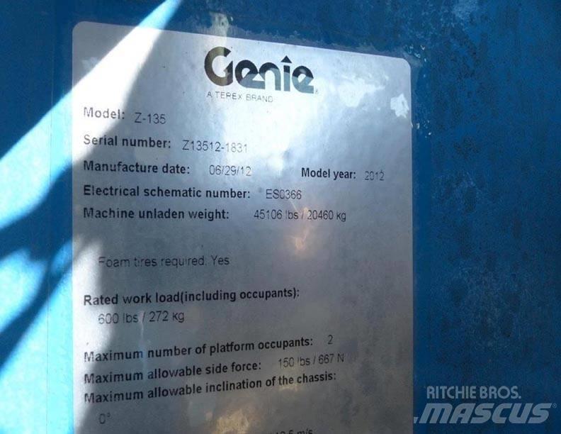 Genie Z135 Nacelles articulées