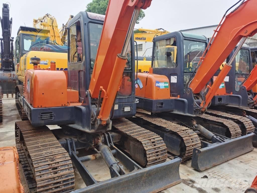 Doosan DH 55 Mini pelle < 7t