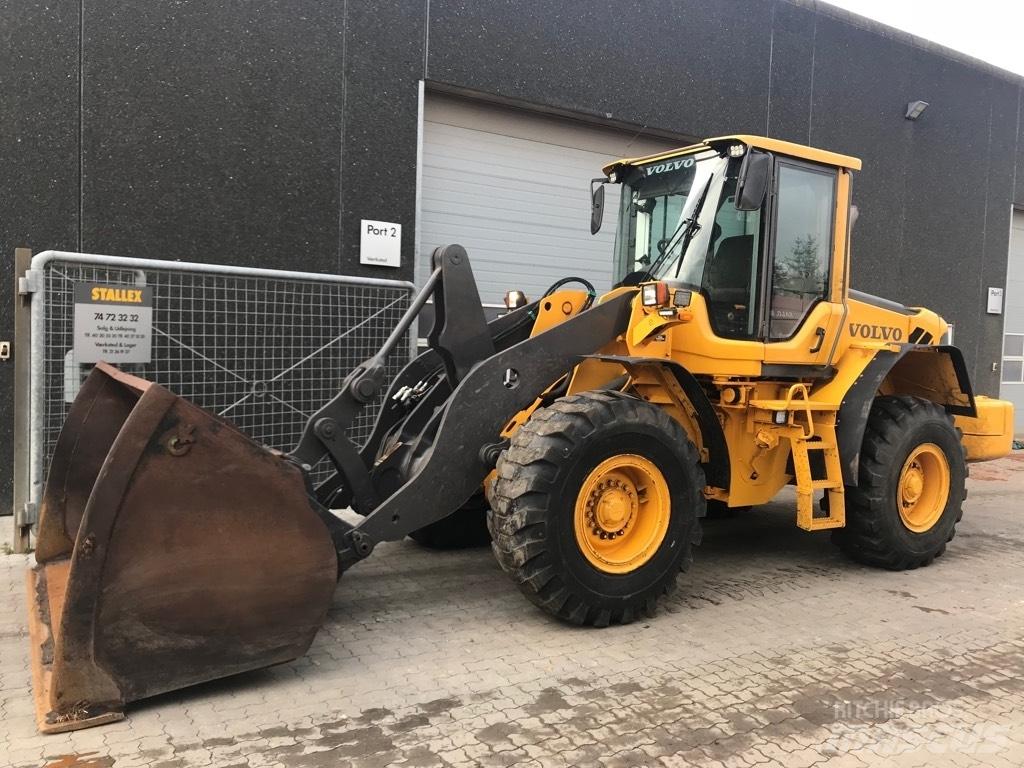 Volvo L90F Chargeuse sur pneus
