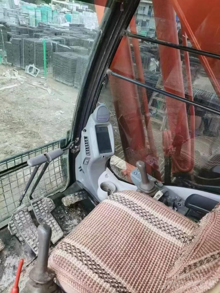 Hitachi ZX 360 LC Pelle sur chenilles