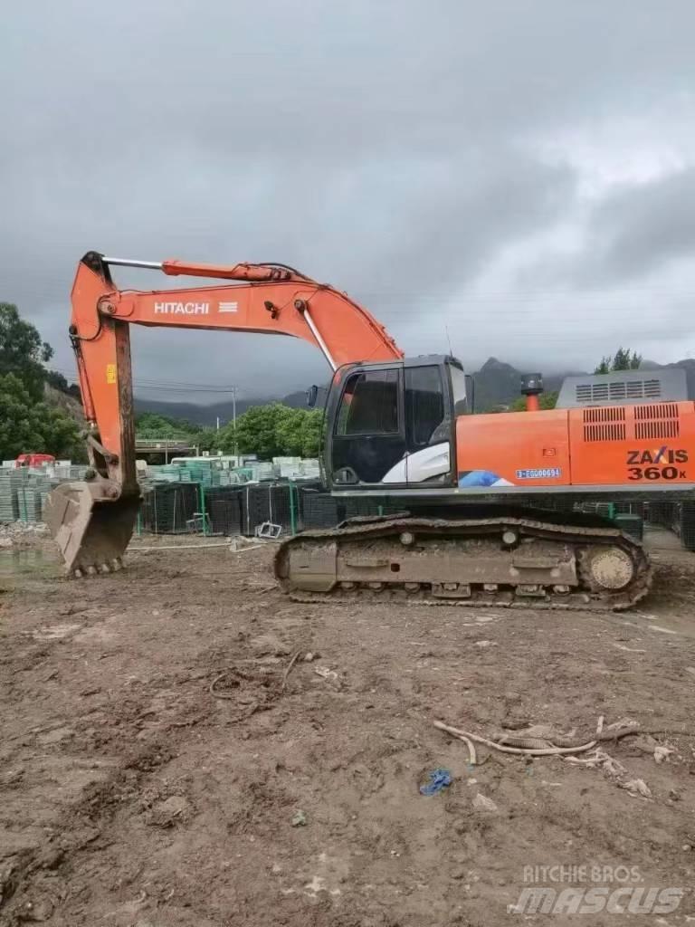 Hitachi ZX 360 LC Pelle sur chenilles