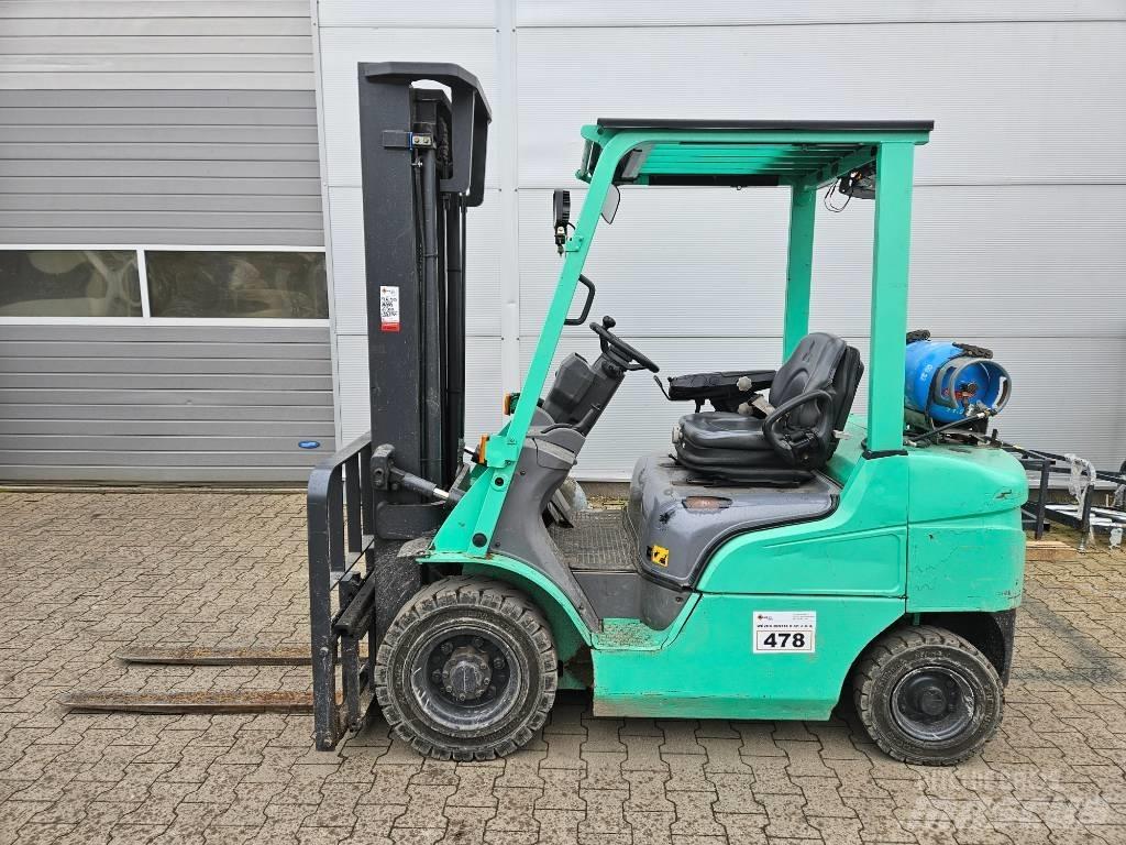 Mitsubishi FG 25 Chariots GPL