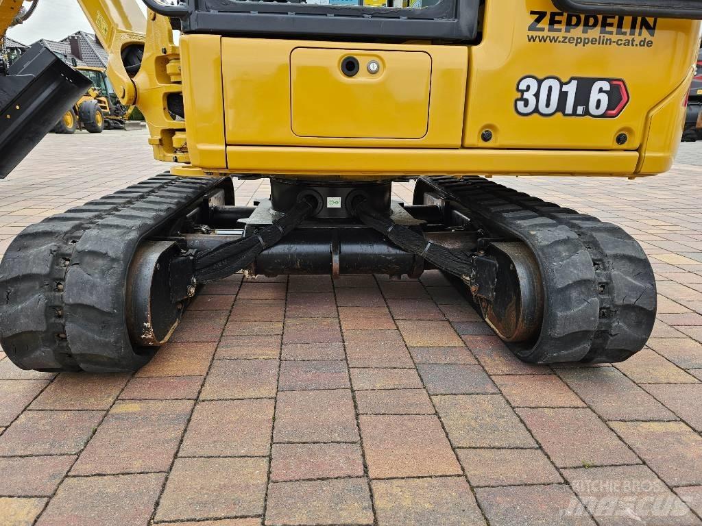 CAT 301.6 Mini pelle < 7t