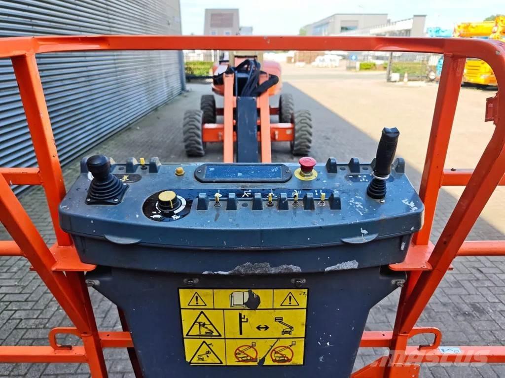 JLG E600 JP Nacelles articulées