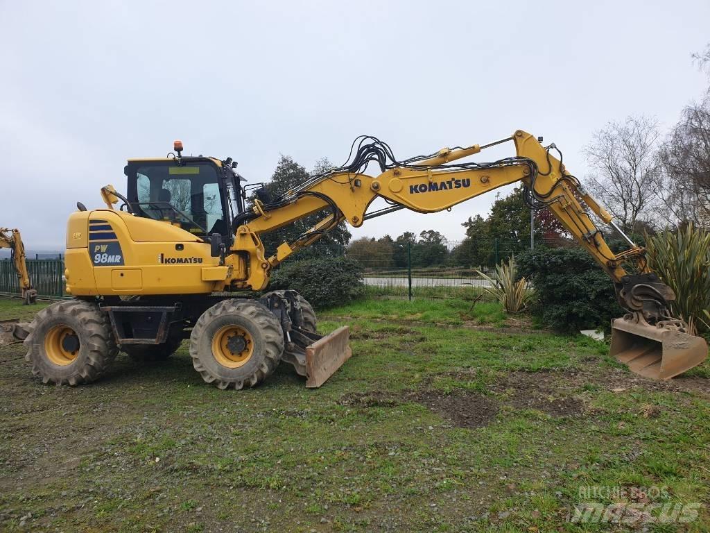 Komatsu PW98MR-10 Pelle sur pneus