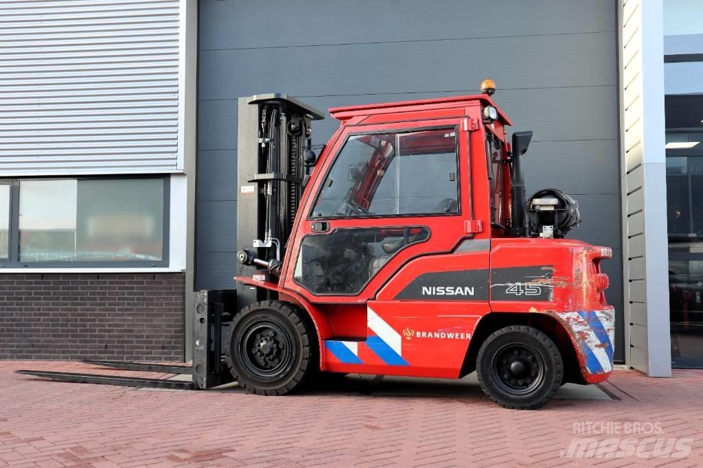 Nissan J1F4A45LY Chariots GPL
