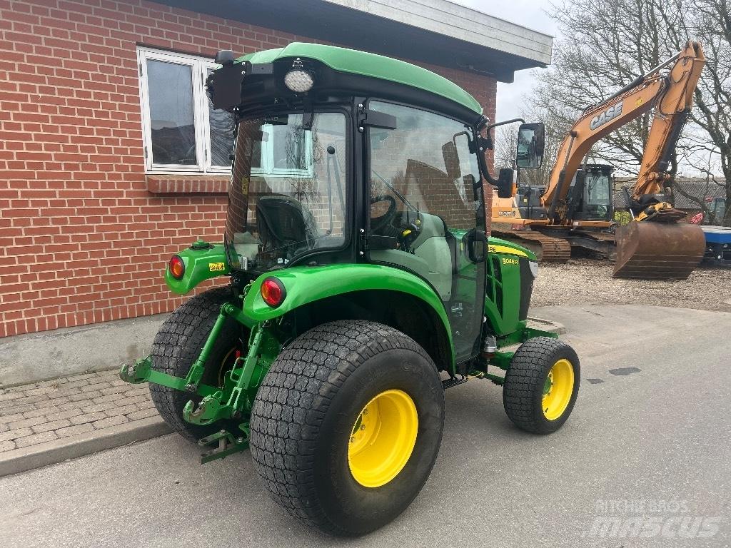 John Deere 3046 R Micro tracteur