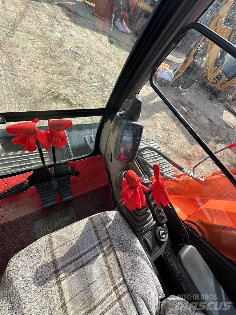 Hitachi ZX 70 Pelle sur chenilles