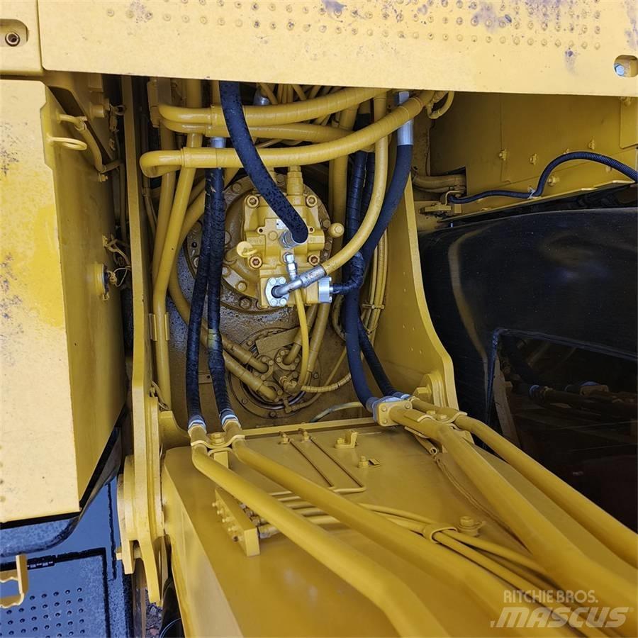 CAT 320 D Pelle sur chenilles