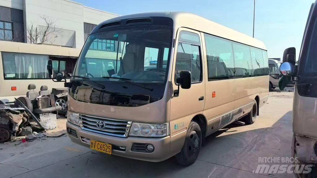 Toyota Coaster Autobus interurbain