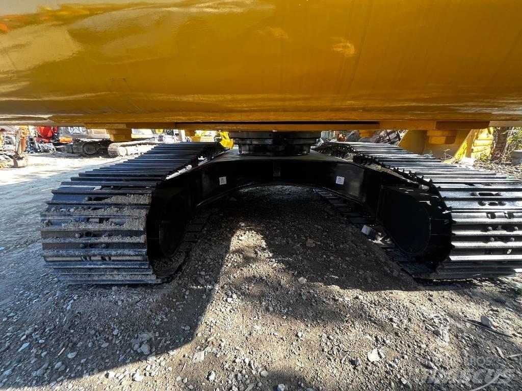 Komatsu PC 220-8 Pelle sur chenilles