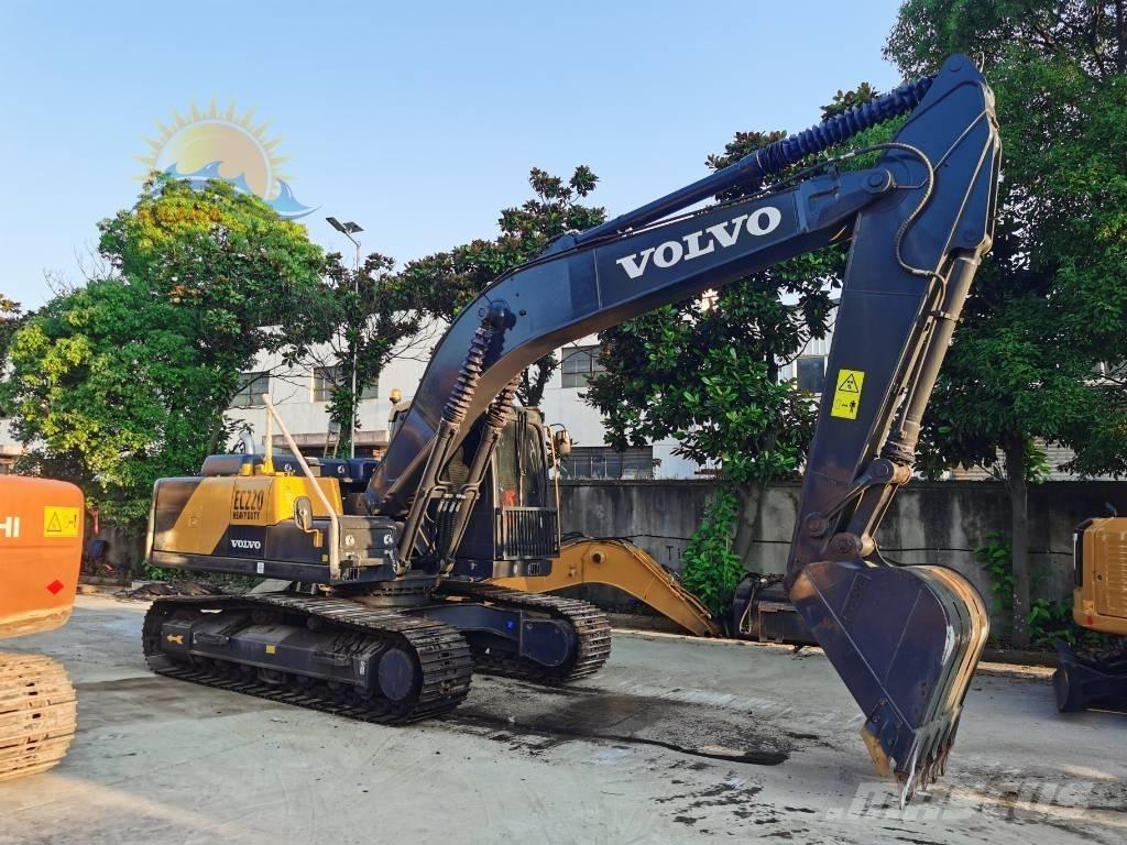 Volvo EC 220 DL Pelle sur chenilles