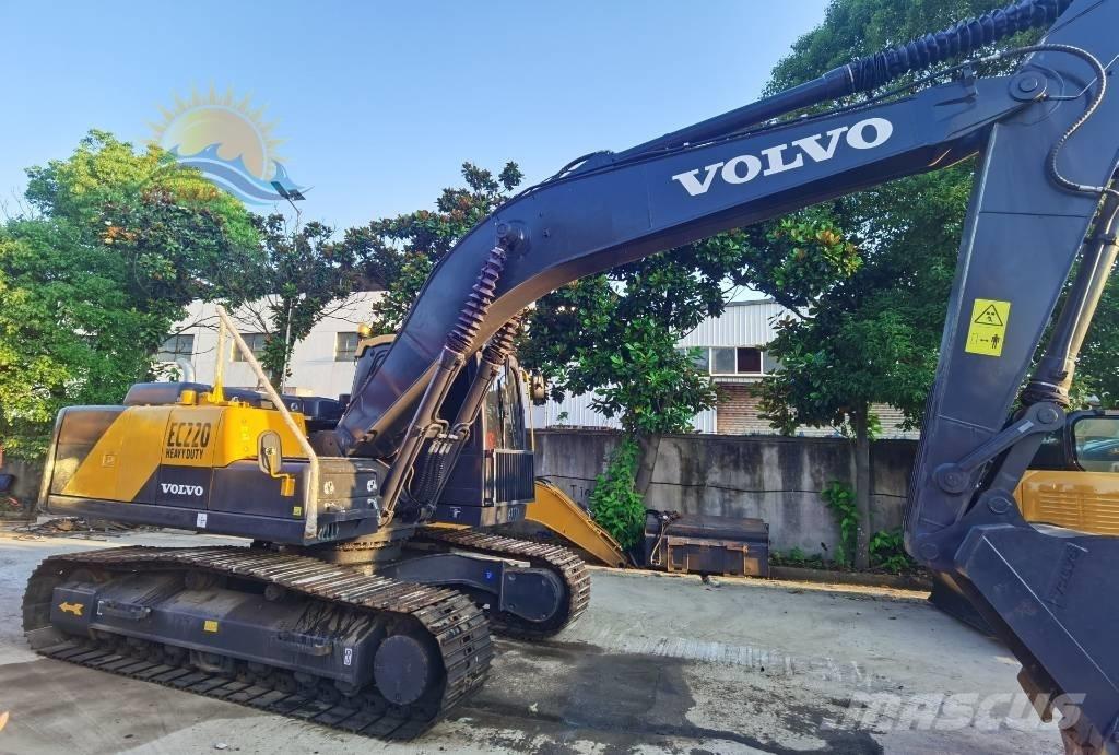 Volvo EC 220 DL Pelle sur chenilles
