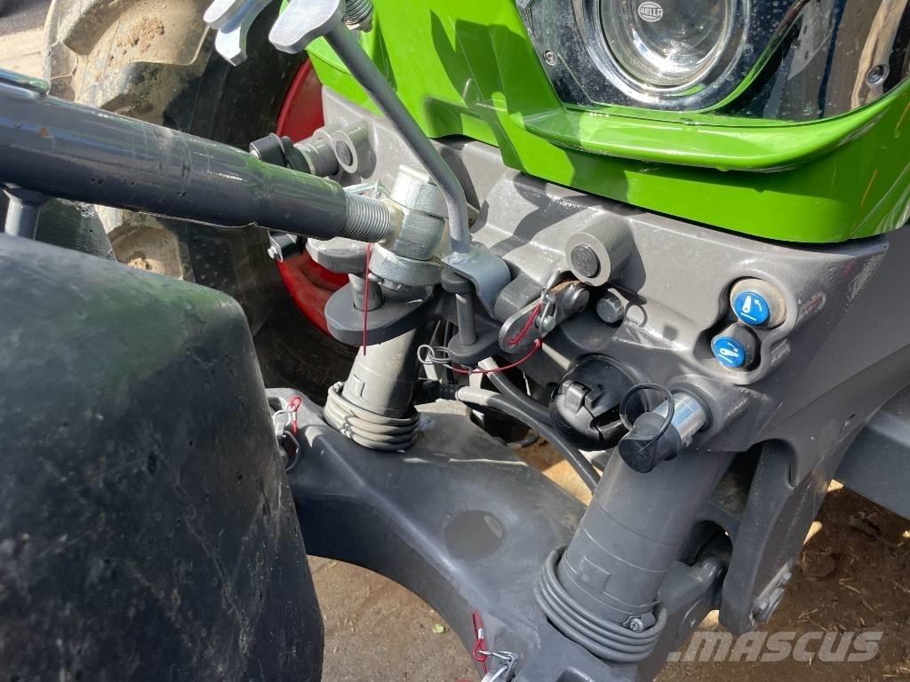 Fendt 828 Vario Tracteur