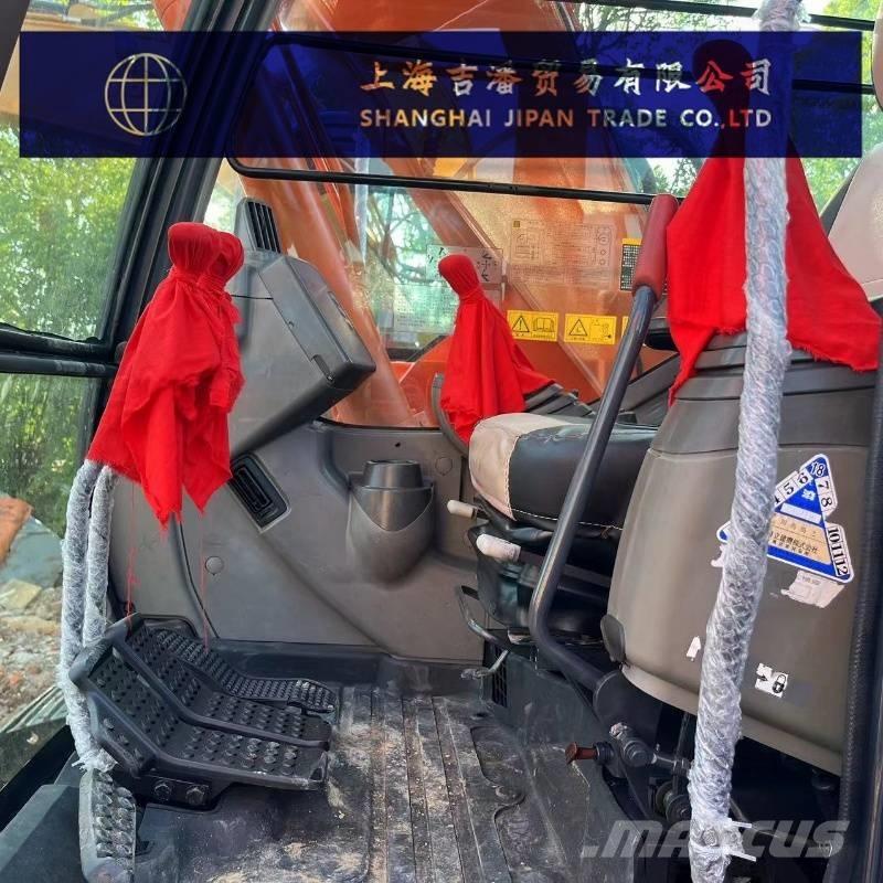 Hitachi ZX 135 Mini pelle 7t-12t