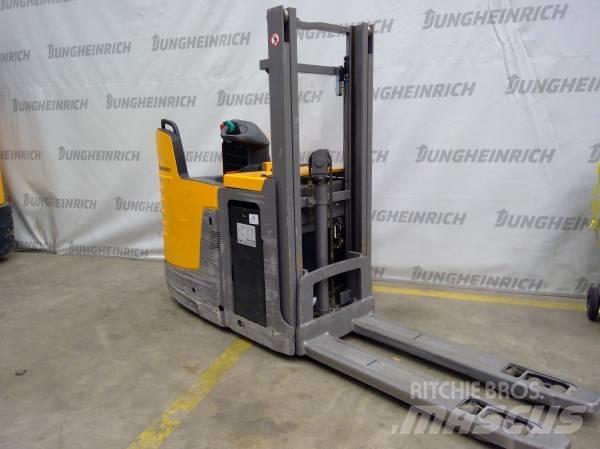 Jungheinrich ERD 220 Gerbeur accompagnant
