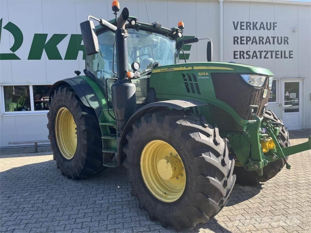 John Deere 6215R Tracteur