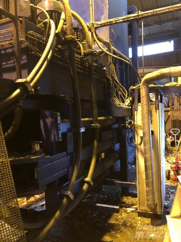 Iggesund Balers Presses industrielles