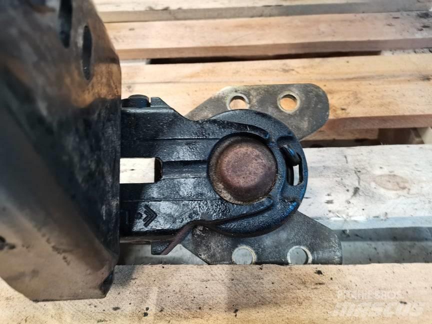 McCormick XTX fender Pneus, roues et jantes