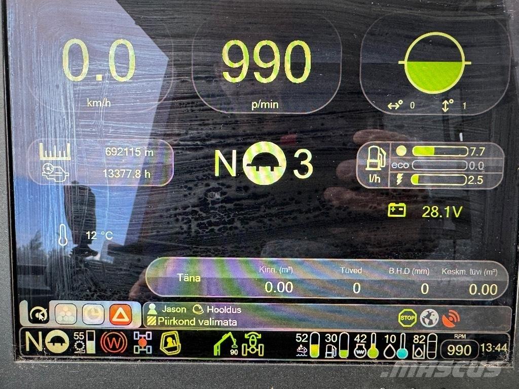 Komatsu 911 Abatteuse