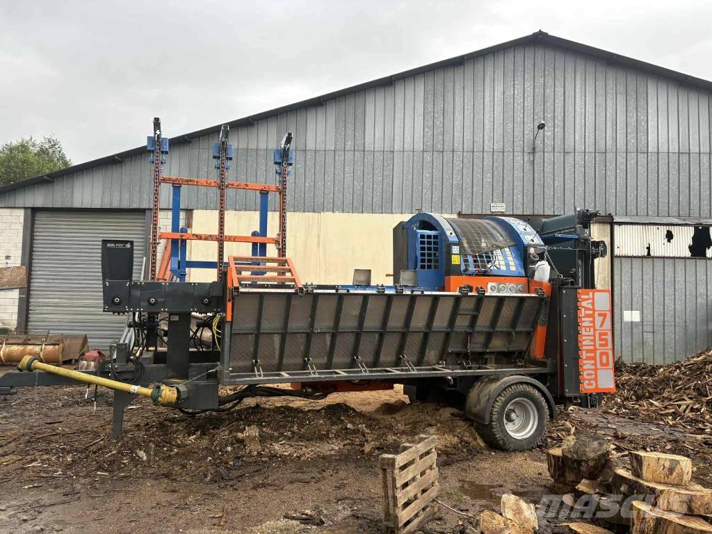 Balfor 750 Fendeuse, Scie