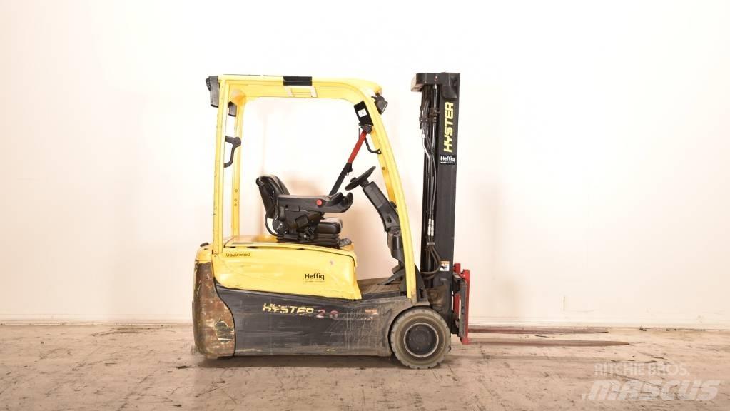 Hyster J2.0XNT Chariots élévateurs électriques