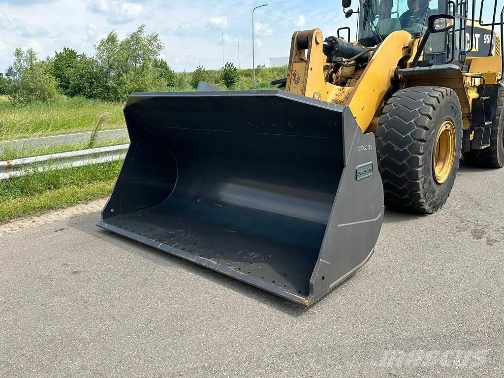 CAT 950K Chargeuse sur pneus