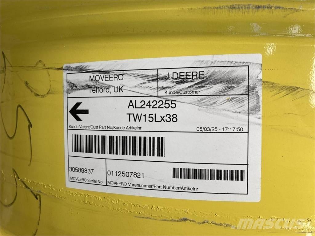 John Deere 15x38 Pneus, roues et jantes