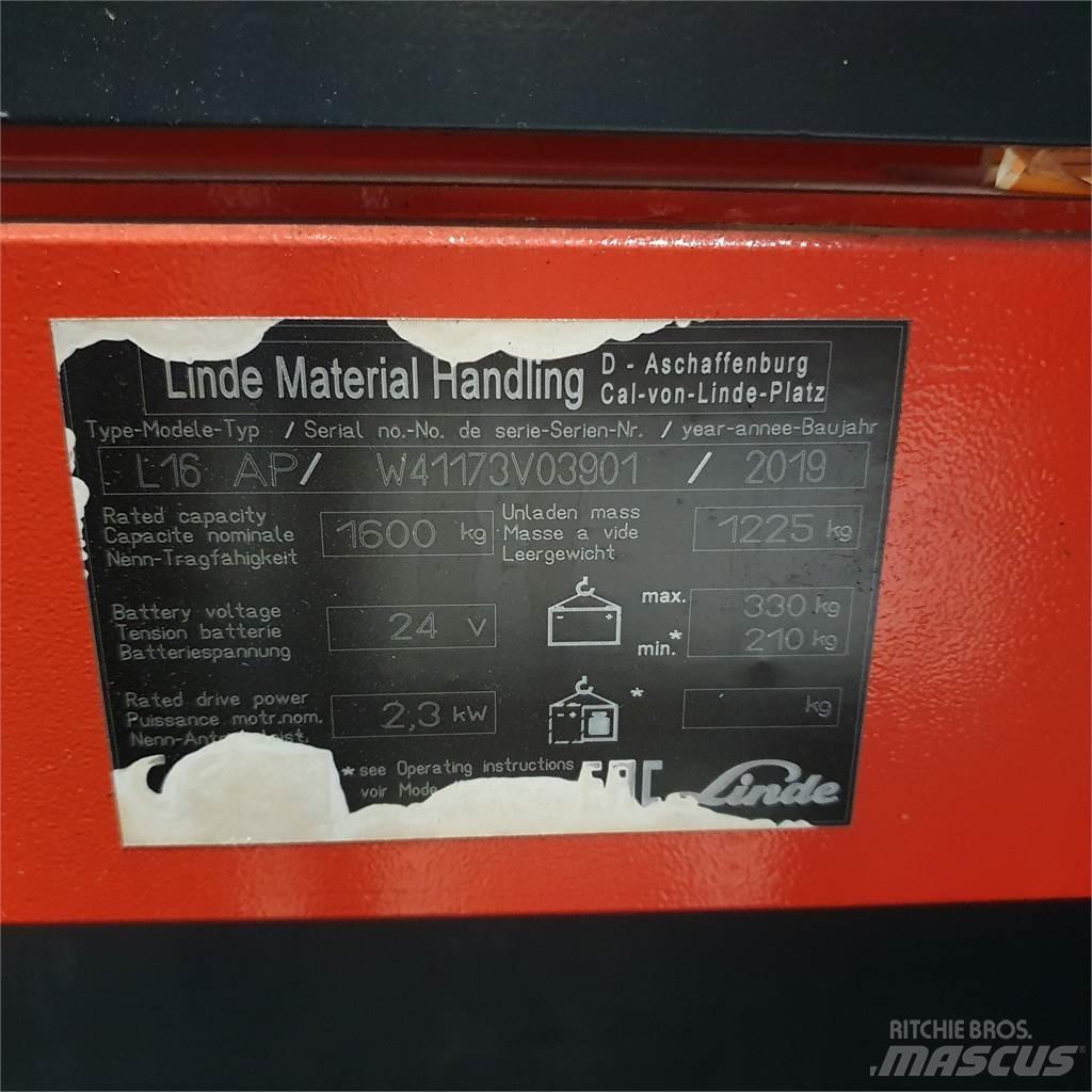 Linde L16APi Gerbeur accompagnant
